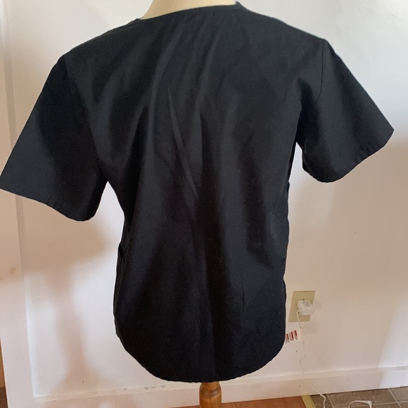 Scrub top - Picture 2 of 2